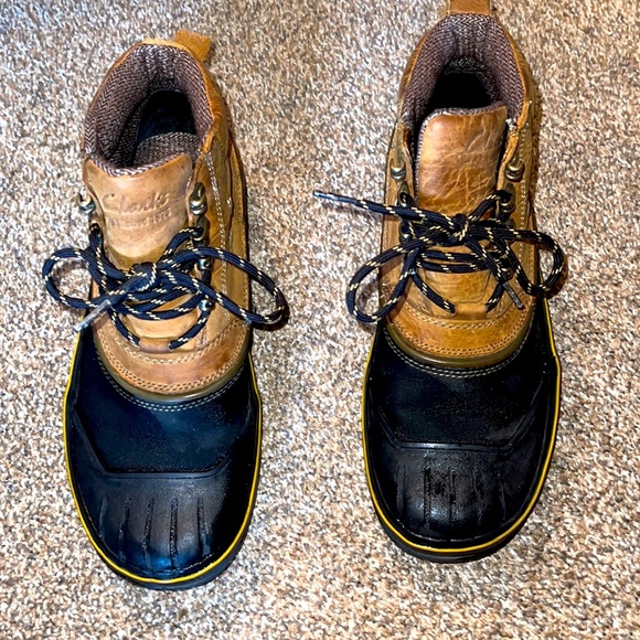 Clarks duck boots - Picture 1 of 4